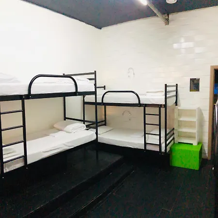 Zipper House Hostel Odesa